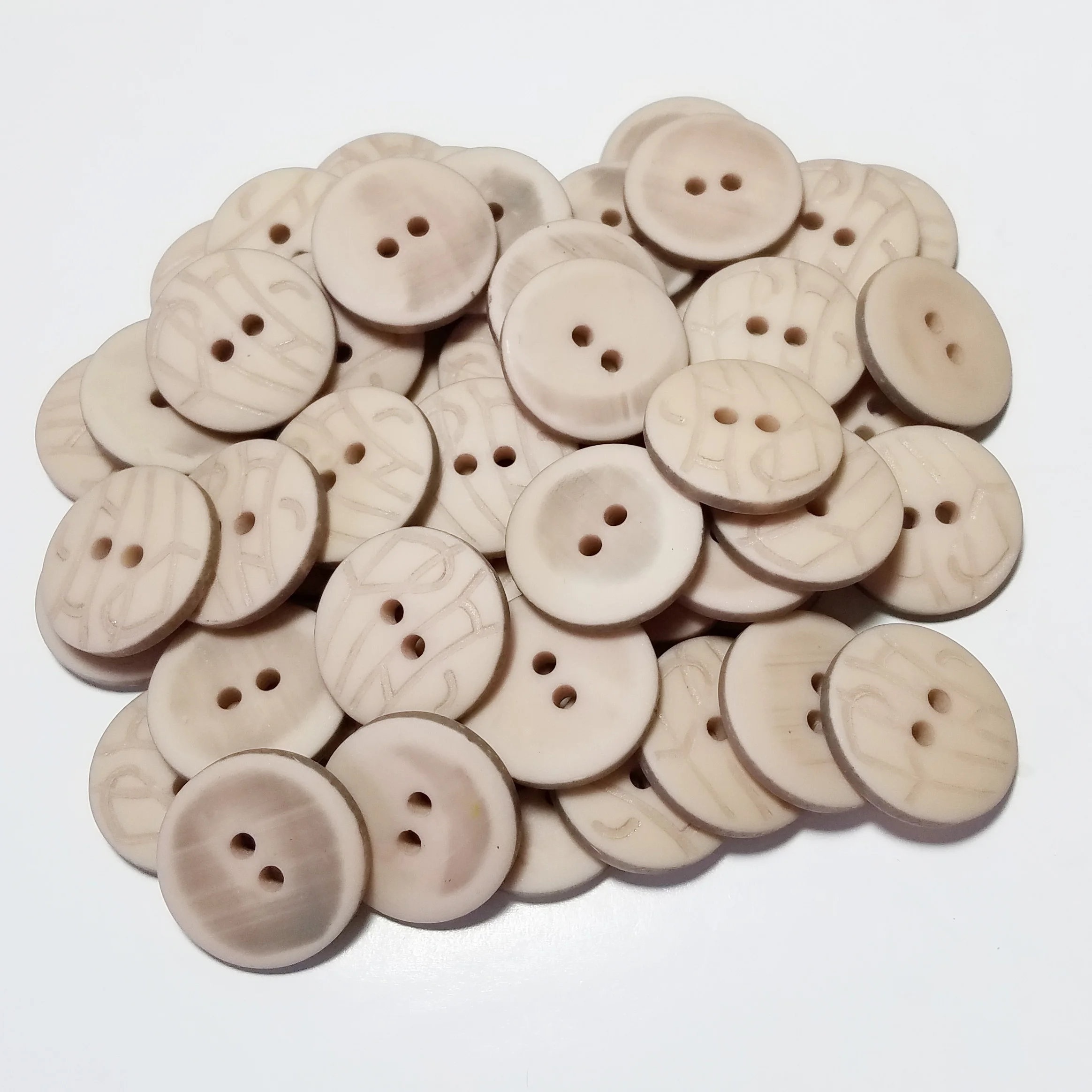 Wood buttons 2-holes or 4 holes round  buttons 50pcs/lot for sewing clothing accessories DIY