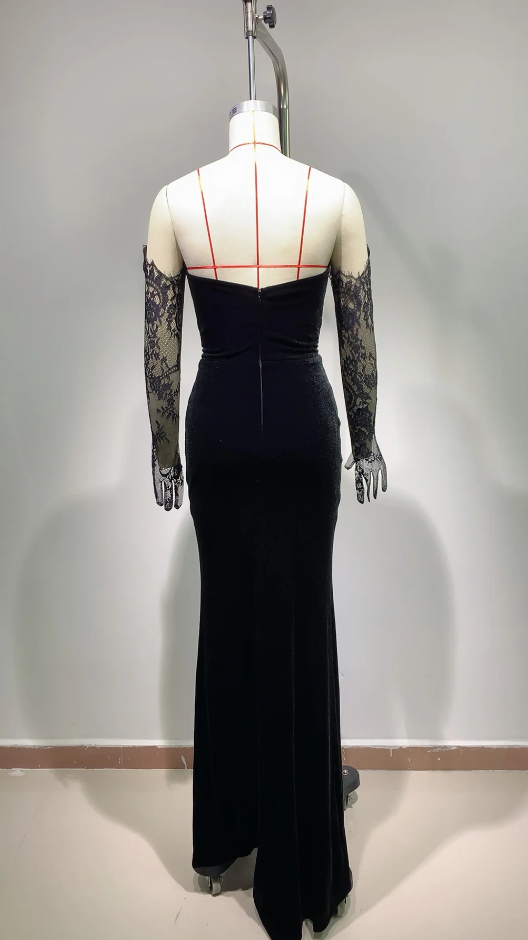 2025New Arrival Abito da donna Guanti moda Pizzo trasparente Lisca di pesce Vita che abbraccia Abito senza spalline Abito da sera da socialite