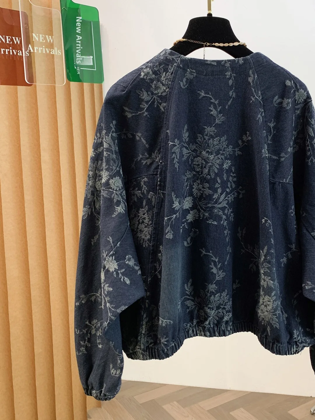 Authentic Long Sleeve Jacket 2026 Autumn Washed Denim Short Versatile round Neck Top Women's Fashion Polyester Cotton Blend
