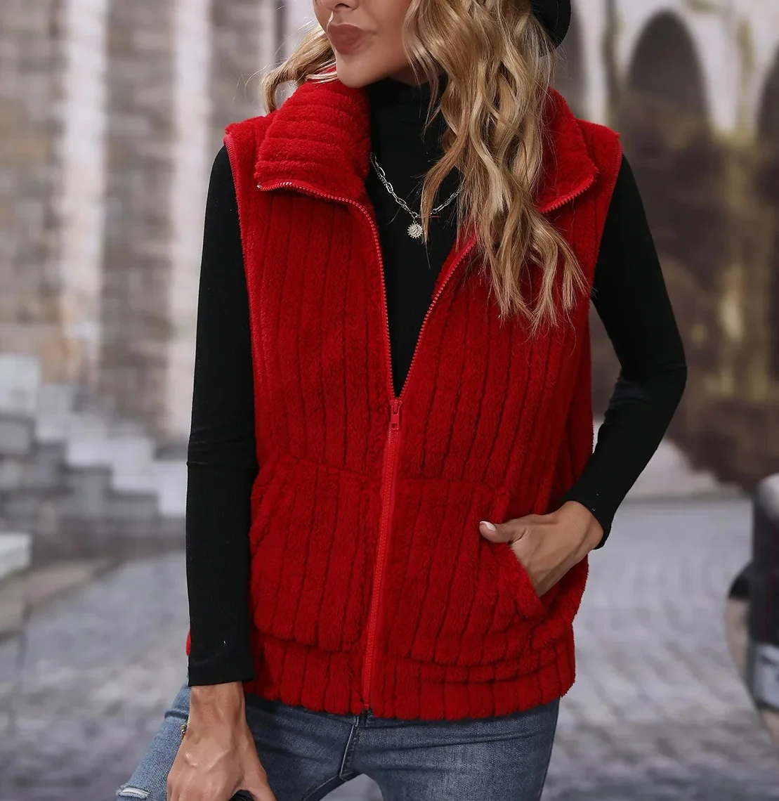 

Women's Sleeveless Jacket Notch Lapel Loose Fit Striped Vest Zipper Front Plush Fleece Coat for Autumn Spring Layering