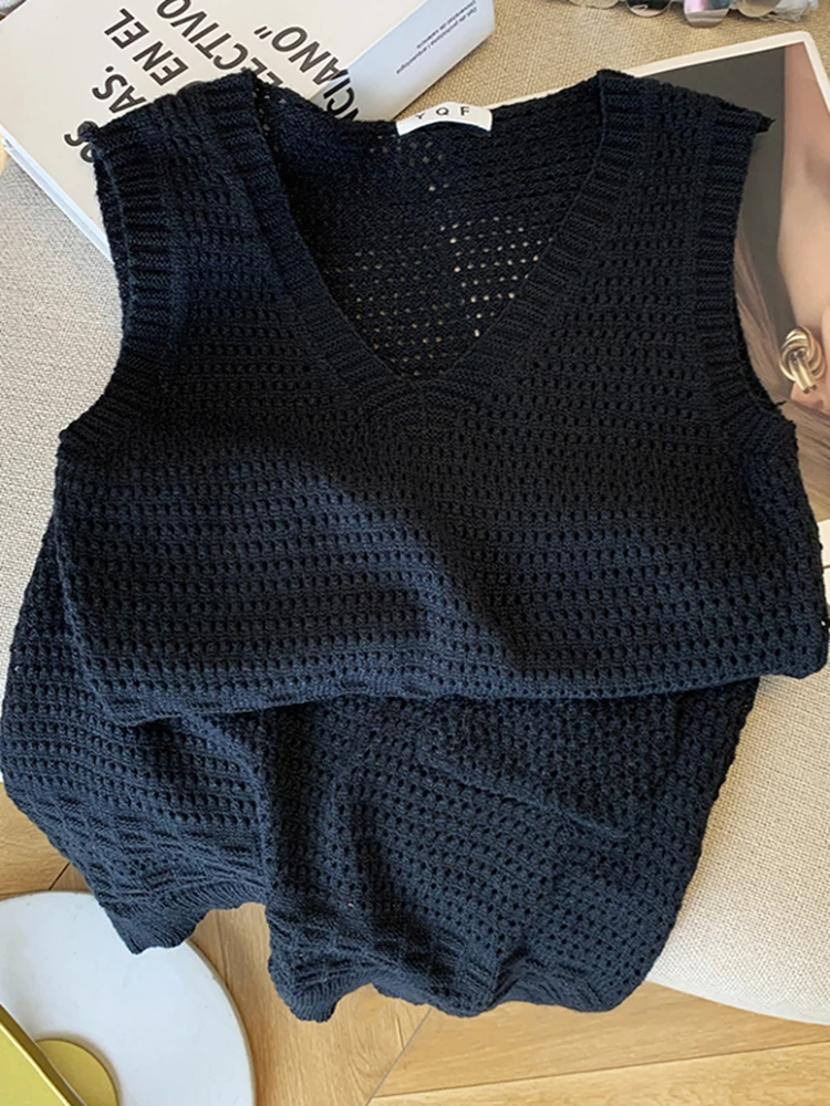 Sommer Einfache Mode Aushöhlen Gestrickte Kleid für Frauen Sexy Chic V-ausschnitt Ärmellose Dünne Kleider Spicy Girl Mini Kleider