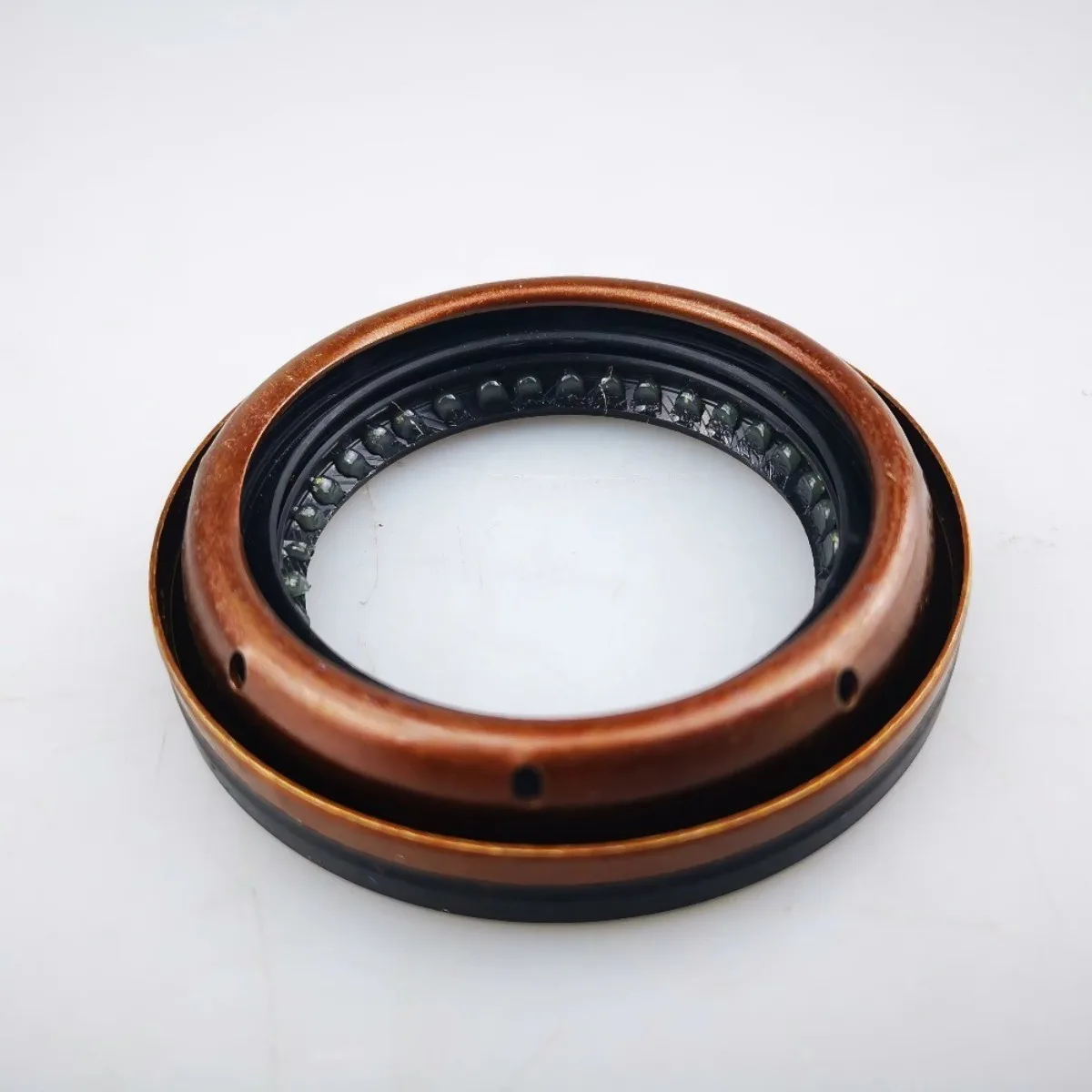 High Quality Half Shaft Oil Seal C00054397 for SAIC MAXUS V80 Box 2.5D