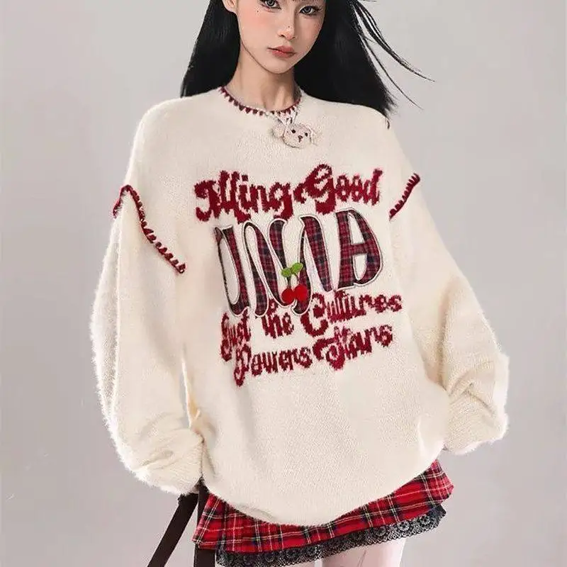 

2025 alphabet retro embroidered crew neck sweater autumn and winter imitation mink lazy knitted sweater loose knitted top women