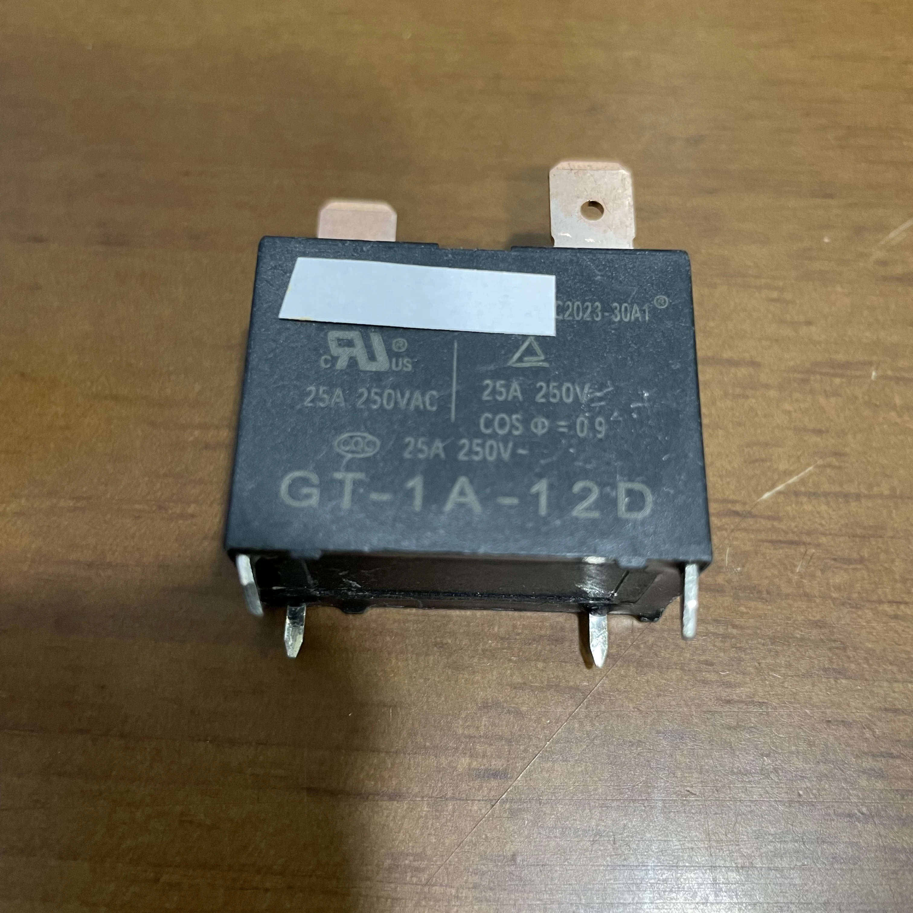 2 pieces  GT-1A-12D 12VDC MPY-S-112-A 12VDC 4PINS 25A CHF-S-112DA2 CHF-V-112DA2 20A Power Relay 100%Original New