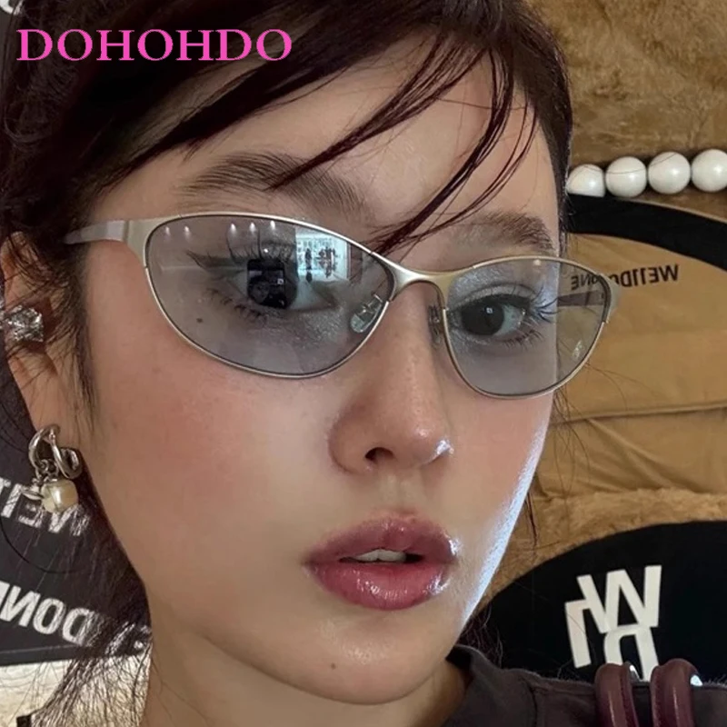 

Trendy Personlity Metal Punk Frame Women Sunglasses Luxury Brand Men Sunglass Summer Travel Drive Eyewear Female Lentes UV400