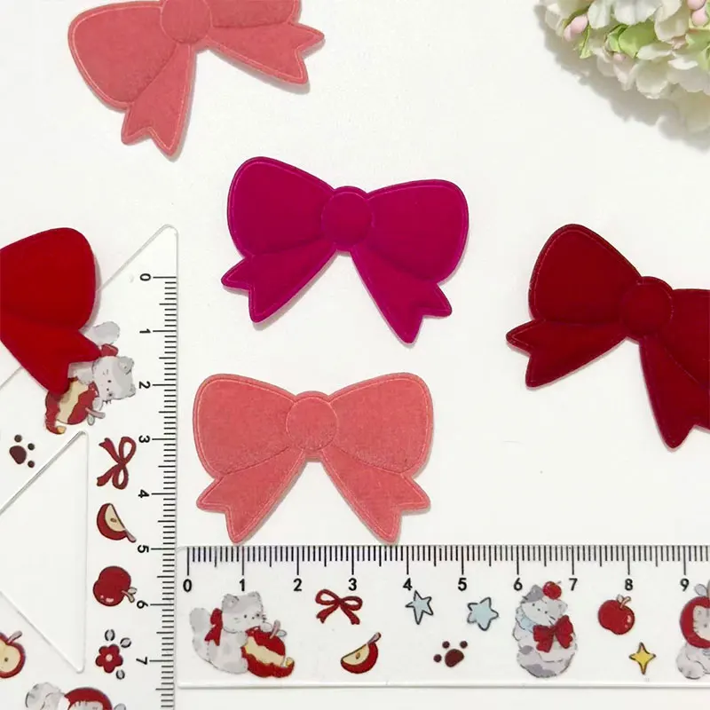 50 Stück 3x4,5CM Stoff-Schmetterlingsknoten Gepolsterte Applikationen für DIY Haarspangen-Zubehör Kleidung Schuhe Socken Dekorationsaufnäher – Detail 3