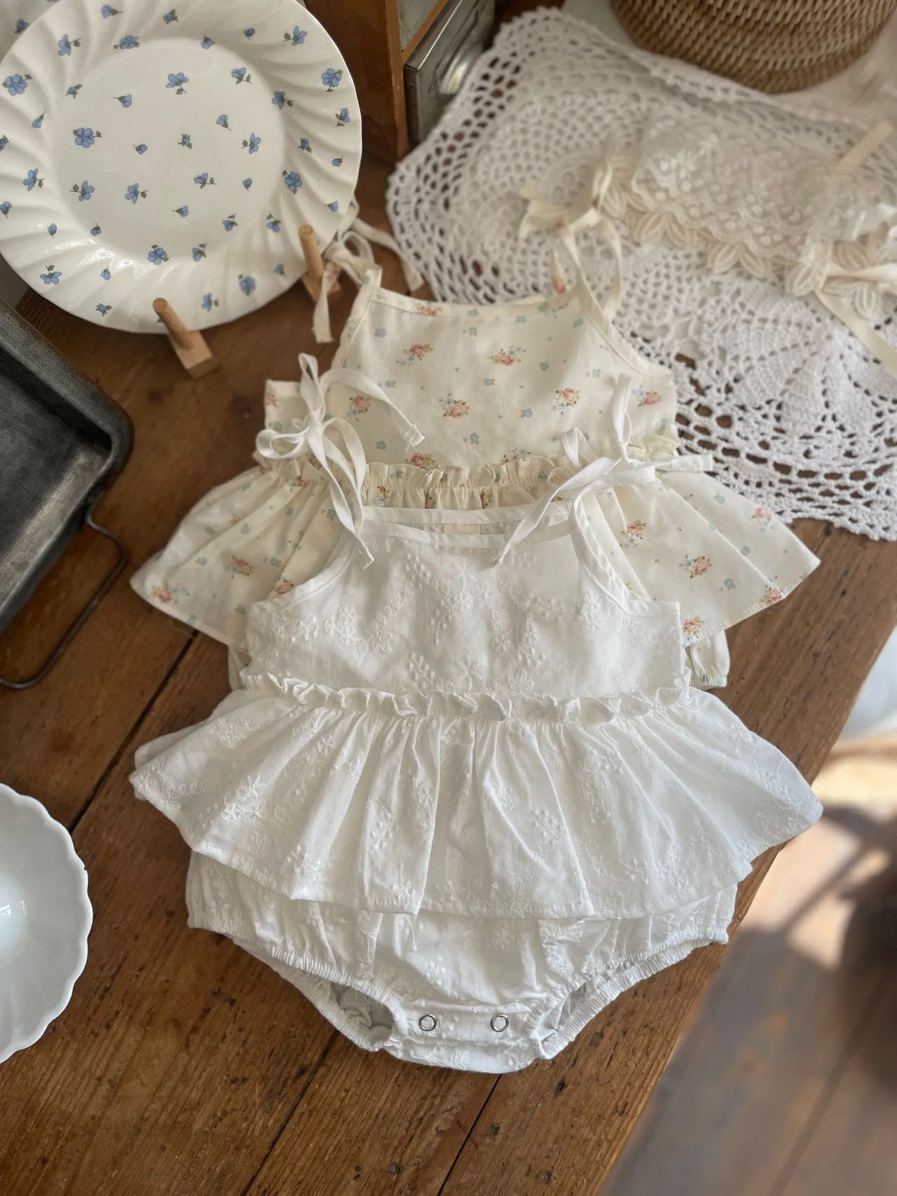 2025 Estate Nuova neonata ricamo pizzo Sling Body neonato carino principessa gilet senza maniche tuta per vestiti per ragazze 0-24M