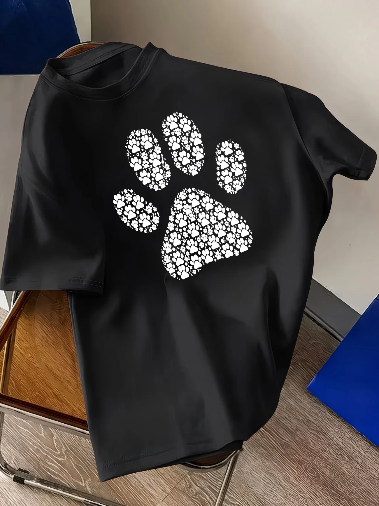 Funny Dog Paw T Shirt Cute Puppy Paw Graphic Tee Harajuku Streetwear Top Casual Loose Fit Unisex Summer Short Sleeve Tshirt