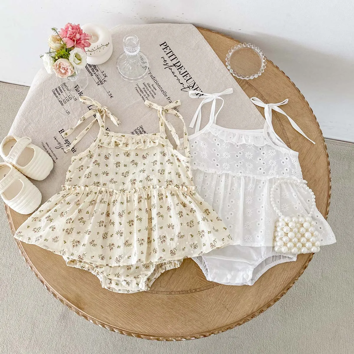 

Летний комбинезон на бретельках с цветочным принтом в корейском стиле для маленьких девочек, маленький свежий кружевной комбинезон на бретельках для маленьких девочек, юбка с треугольным комбинезоном