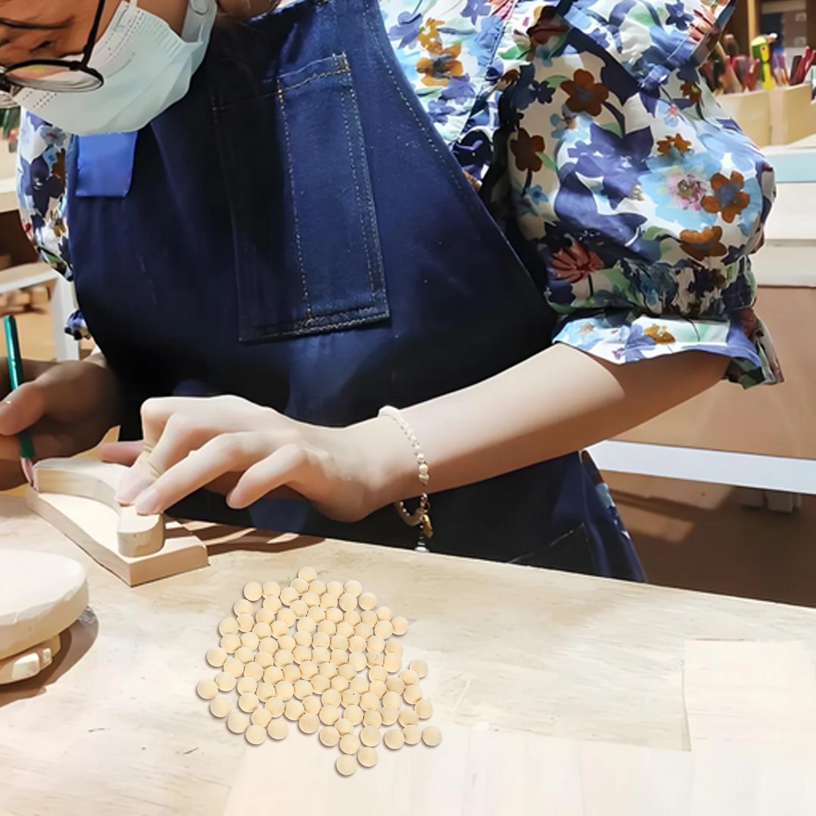 

100Pcs Round Wooden Balls Unfinished Wood Ball for Crafting DIY Projects Decorative Wood Balls for Creative Crafts