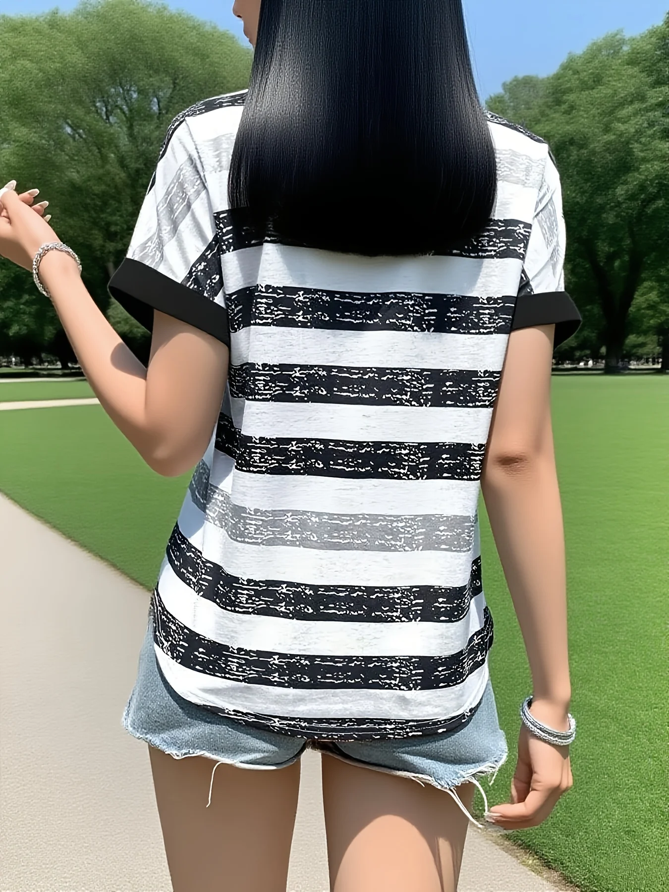Men's Summer Short-Sleeve Shirts, Fashionable Striped Color-Block Shirts, Batwing Sleeve T-Shirts
