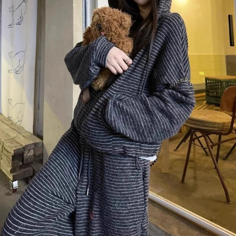 

Autumn and Winter Set: Loose Hooded Striped Jacket and Wide-leg Pants, Two-piece
