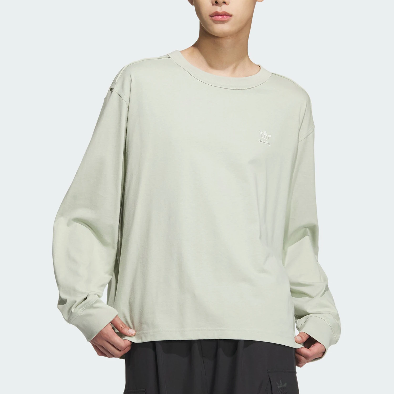

Футболка унисекс Adidas Originals Sporty Loose Fit с длинными рукавами и круглым вырезом JG1521