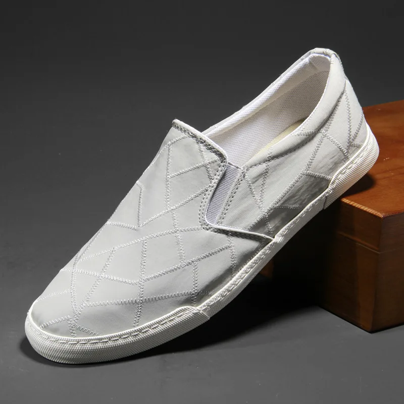 Men's shoes new spring men's one-pedal canvas Korean version old Beijing cloth breathable board shoes