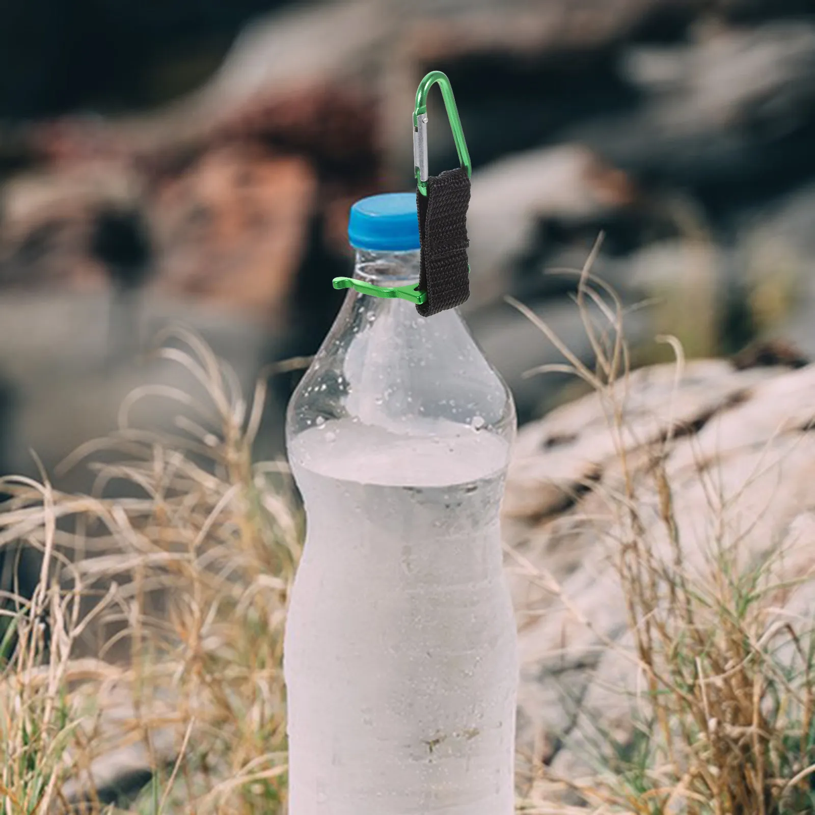 10Pcs D-Shaped Water Bottle Clip Holder Made of Aluminum Alloy and Nylon Strap for Backpack Belt Tractor Outdoor Hanging Bottle