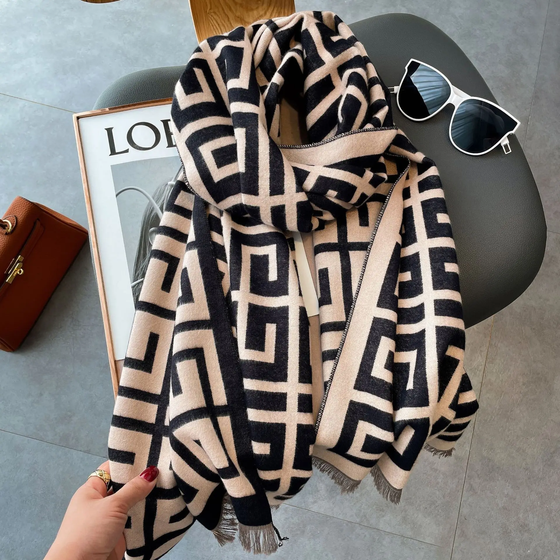 

2022 winter cashmere scarf ladies warm cashmere blanket double-sided scarf female shawl female decorative square scarf