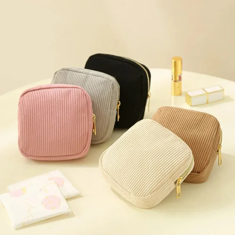 2025Fashion Makeup Lipstick Sanitary Napkins Case Mini Cosmetic Storage Pouch Women Ins Travel Organizer Bags Small Pouch image 5