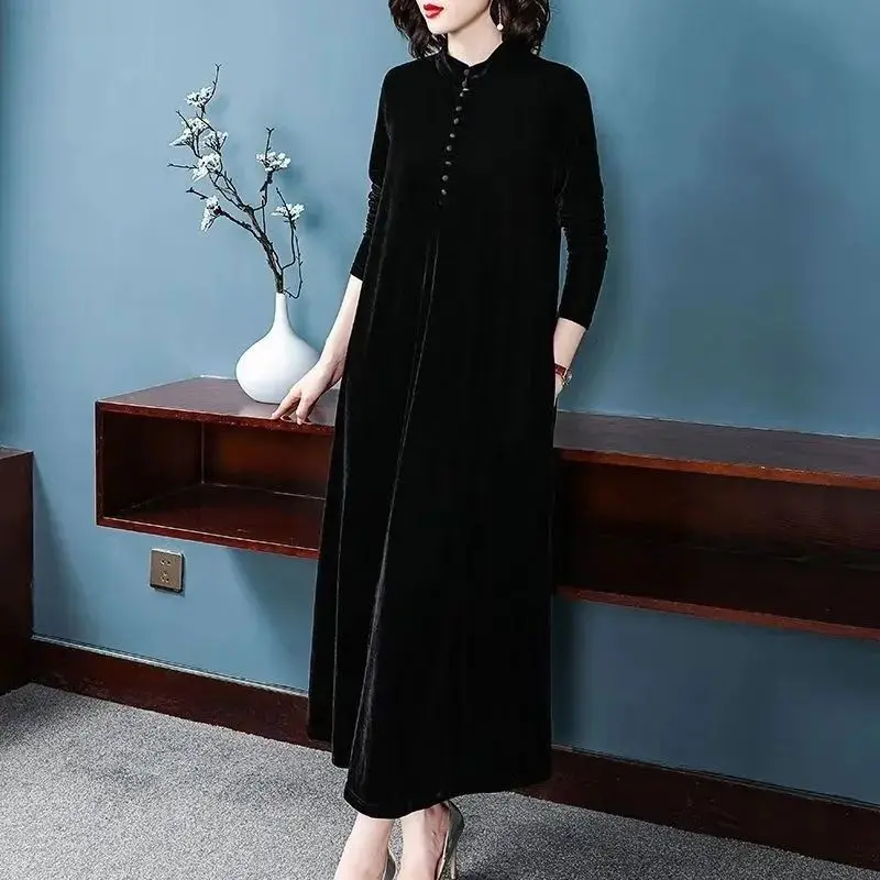 Women\'s Autumn and Winter New Pullover Round Neck Fashion Button Solid Color Loose and Knee Over Long Sleeve Golden Velvet Dress
