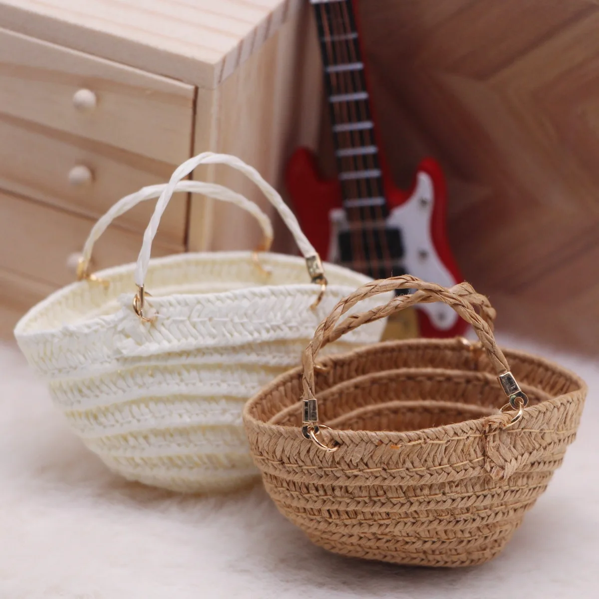 Dollhouse Mini Simulation Tulip Decor Paper Bag Handbag BJD Miniature Wedding Scene Prop Accessories Mini Straw woven handbag