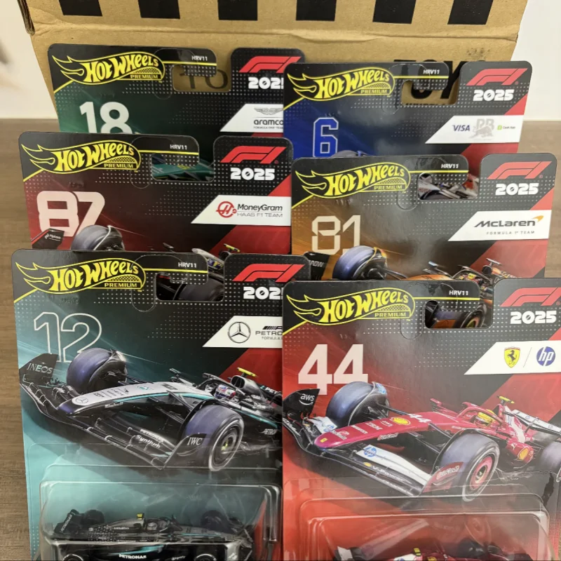 Hot Wheels Premium HRV11 F1 Diecast Race Car 2025 Ferrari Mercedes Red Bull Haas Hamilton Alloy Mini Model For Formula 1 Fans Co view 3
