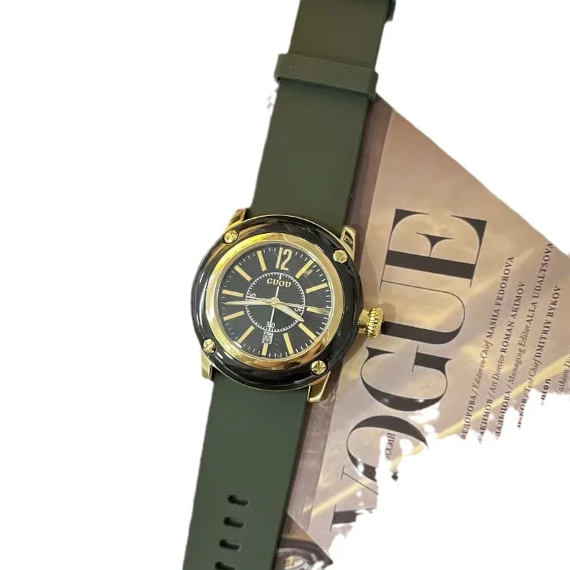 ساعة نسائية عصرية جديدة ذات قرص كبير على الطراز الأوروبي مع حزام سيليكون وحركة كوارتز وساعة للطلاب وإكسسوارات نسائية.