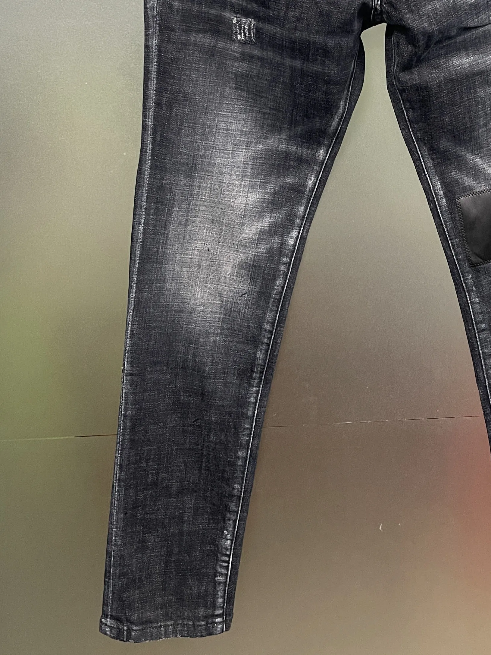 2024 Spring/Summer New D2 Jeans Men's Water Washed, Scratched, Patched, Ink Splashed, Three Dimensional Cutting, Small Feet
