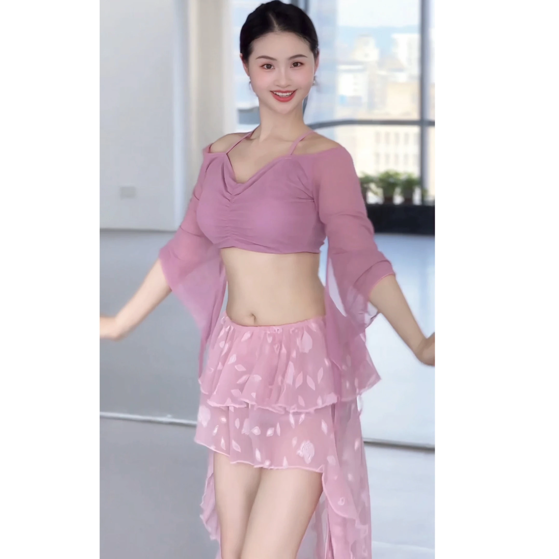 新しいベリーダンス服セット女性のためのセクシーな気質メッシュパフォーマンス衣装オリエンタルダンスプロの練習服