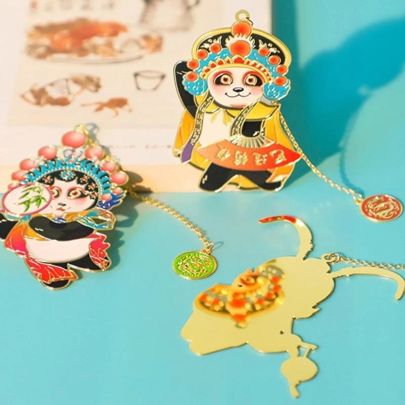 Hollow Out Bookmarksメタルブックマークとチェーンパンダのブックマークを読者向け