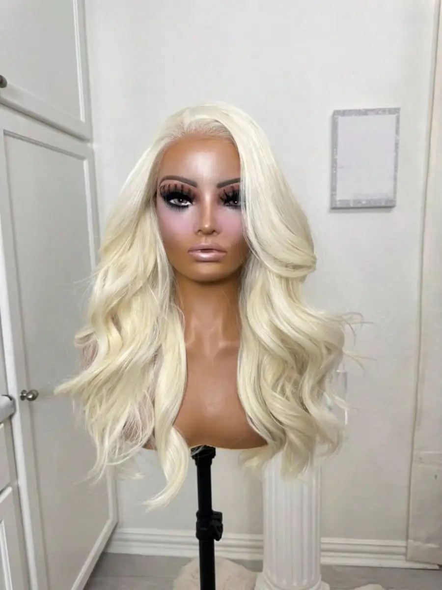 

Synthetic Wigs Glueless Lace Front Wigs For Women Synthetic Lace Front Wig #613 Blonde Wigs Body Wavy Wig For Party Daily Wear