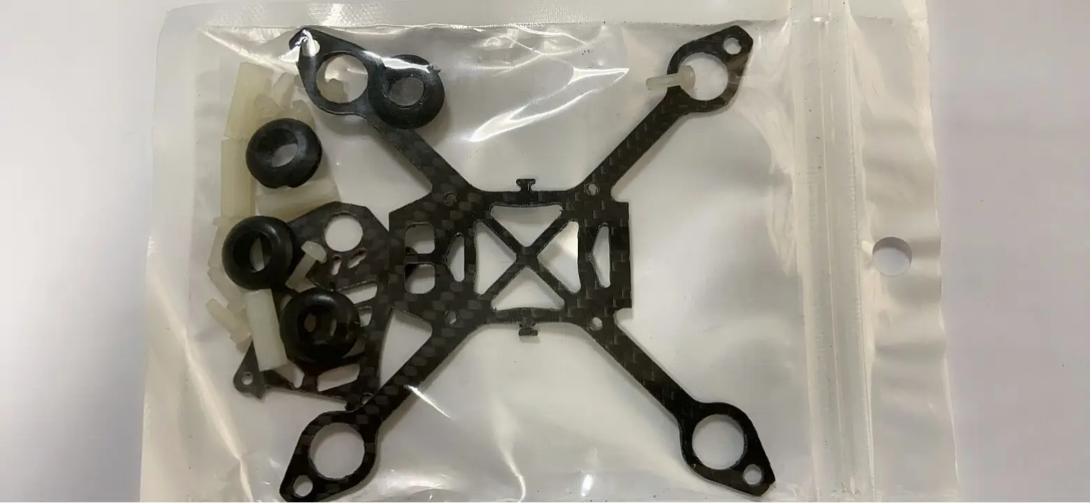 Eachine Tyro69 LANTIAN 105mm Mini F3 Spazzolato control di volo Racing Quadcopter Kit telaio LT105 per F3 F4 8520 820 motore PNP