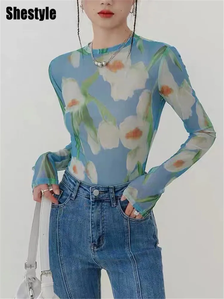 Shestyle-camisetas con estampado de flores para mujer, camisetas básicas finas de malla transparente, camisetas animadas bonitas y brillantes, holgadas con estilo de lirio, primavera 2024