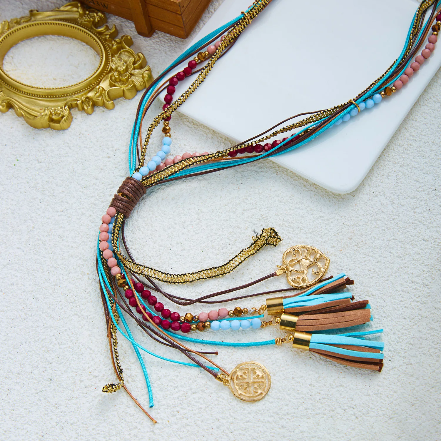 Boho Mehrsträngige Perlenkette – Leatherwork Rings Bewertung und Preis