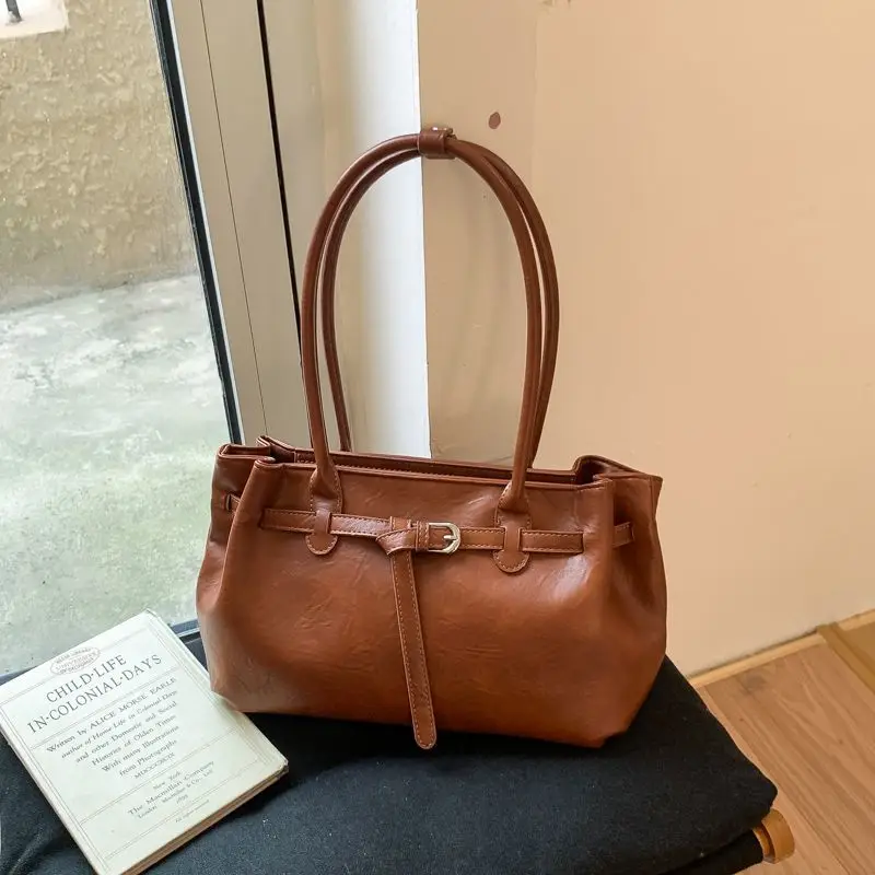 

Casual Underarm Tote Bag Large Capaci Faionable Single oulder Commuter Bag Retro Texture 2025 New Sle Women's Bag