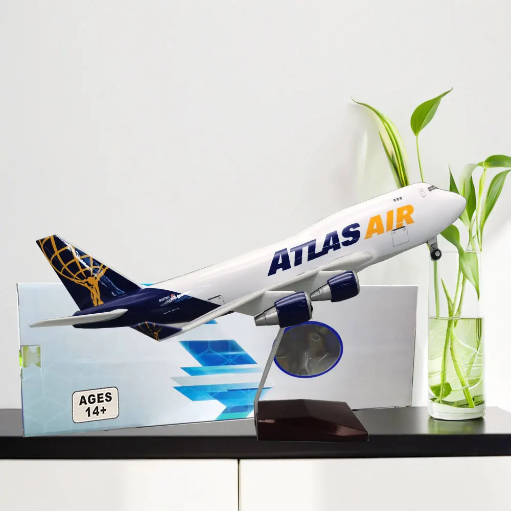 

Scale Model B747-400 1:160 Civil Aviation Cargo Airplane Aircraft Airlines Die-cast airplane Collection Display For Fan Decorati