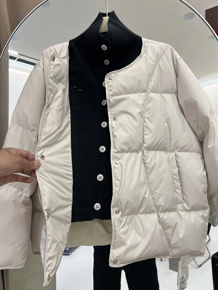 2025 mulheres nova malha emenda para baixo jaqueta feminina estilo curto literário e artístico versátil solto pato branco para baixo jaqueta