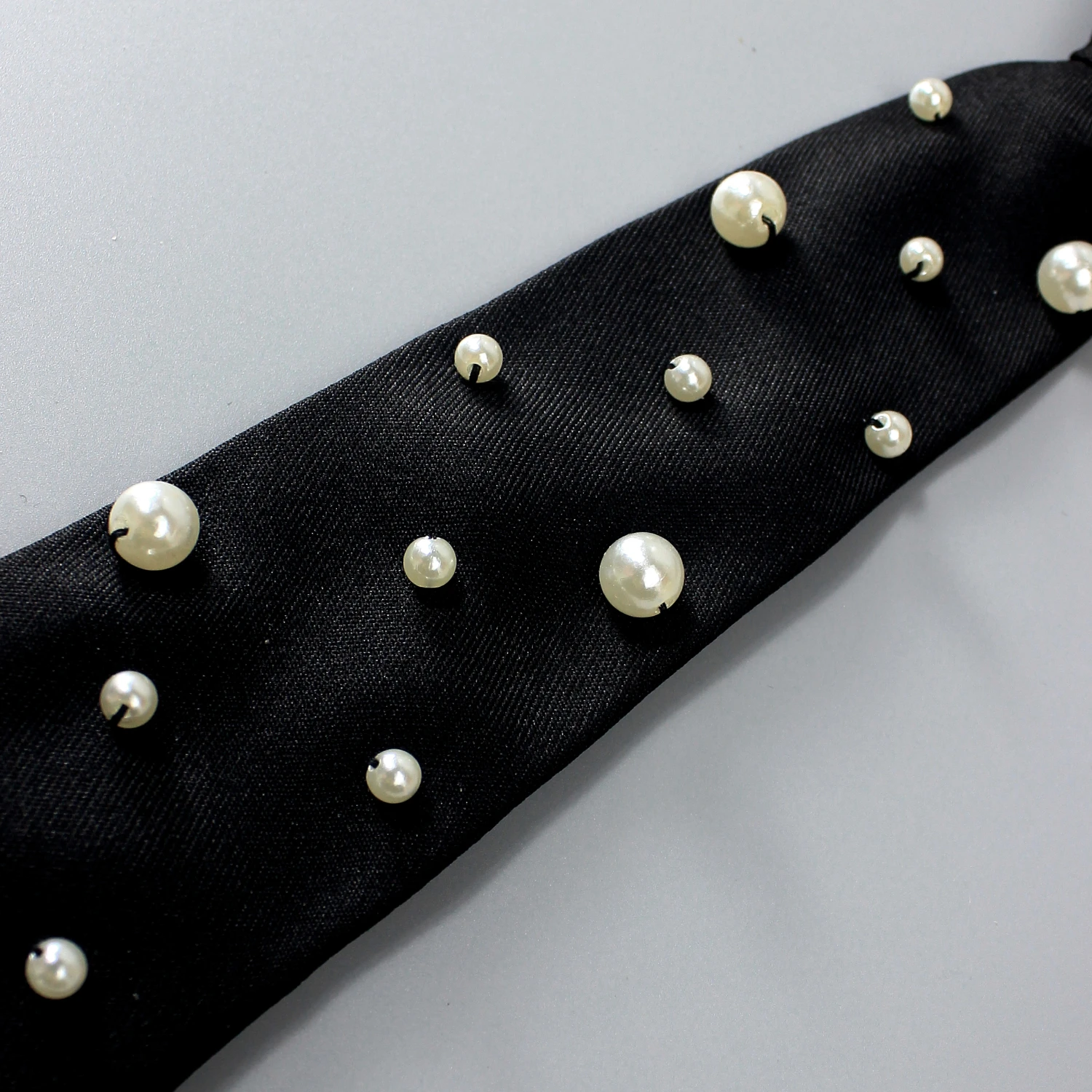 قطعة واحدة من ربطة العنق ذات الطراز الأكاديمي المطرز يدويًا - ربطة عنق JK موحدة للنساء باللون الأسود للقمصان الأنيقة |   ملابس الشارع العصرية الأنيقة Ve