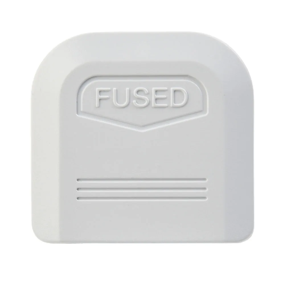 1pc Converter Adaptor Converter Mains Euro Travel Adapter 2 Pin To UK 3 Pin European Electrical Sockets 1pc Converter
