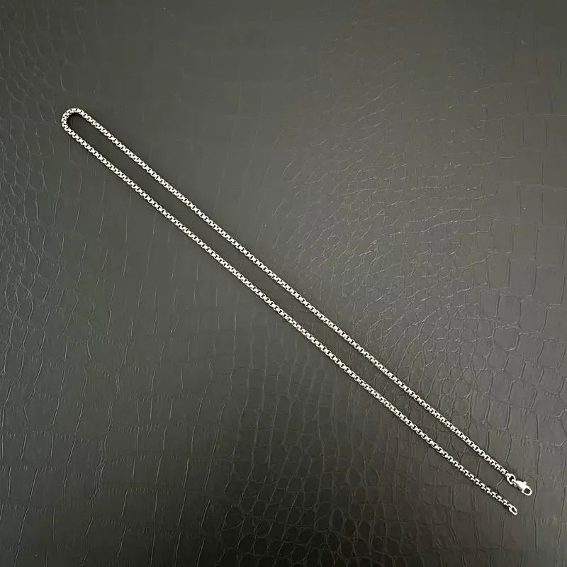 New Pure Titanium Necklace with A Width of 3mm Square Box Sub Chain Lightweight Anti Allergic Trend Chain Neutral Style Fashion