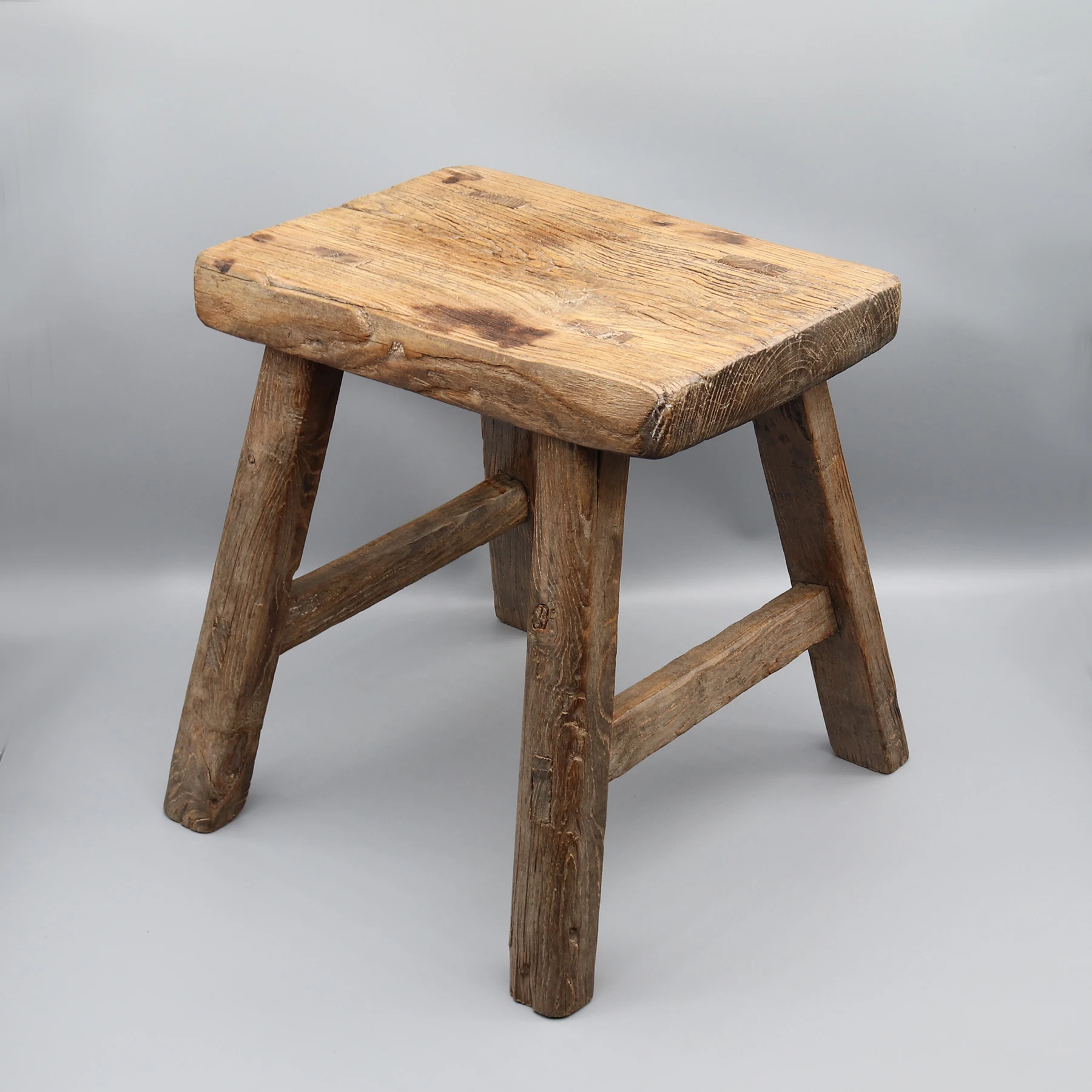 ancien-tabouret-en-bois-support-de-plante-tabouret-hostool-petite-table-d'appoint-decoration-de-la-maison