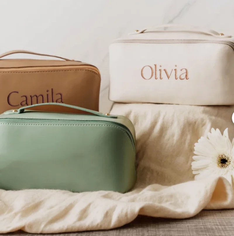 Borsa per il trucco personalizzata borsa per cosmetici da viaggio ricamata personalizzata regali di natale per i suoi regali da damigella d\'onore