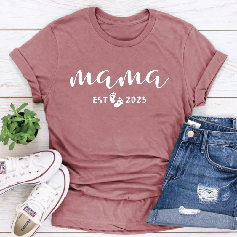 Moms Est 2025 Shirt Mom Pregnancy Announcement Tee New Mom Motherhood Tshirt Mothers Day Gifts Aesthetic