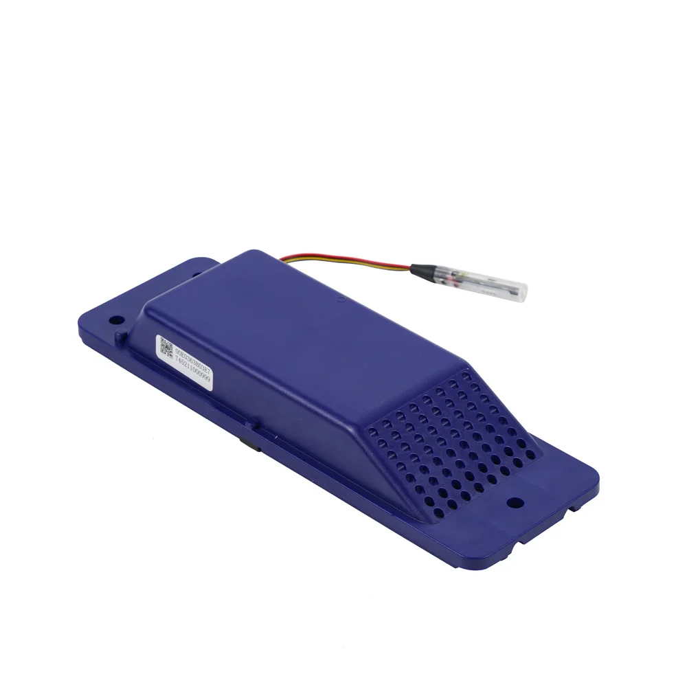 

2026 Industrial GPS Container Tracker 4G LTE-M Connectivity Waterproof LBS Tracking 3-Year Battery PC Shell & Temp Sensor