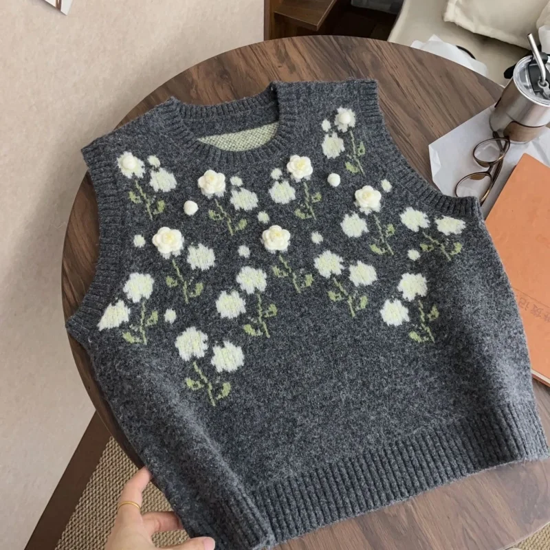 

Милый трехмерный вязаный жилет с объемным цветком для женщин на осень и зиму, новый свободный многослойный внешний свитер в ленивом стиле