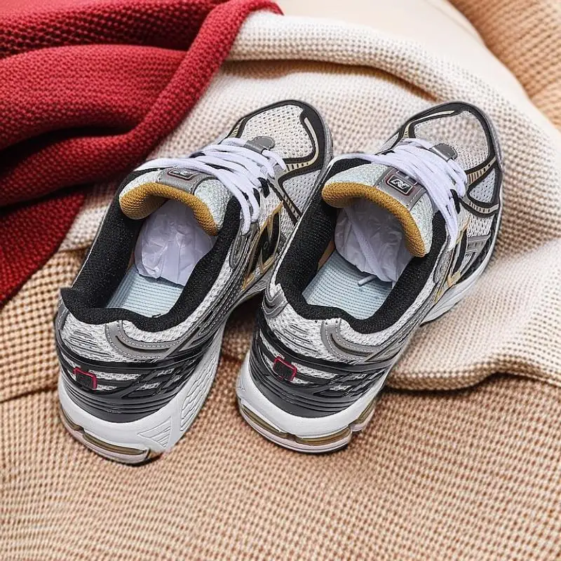 أحذية رياضية Hit 2025، وصفات الاتجاه الواضح، سحر غير رسمي على مهل، أنيق ومتعدد الاستخدامات، لافتة للنظر للغاية #1