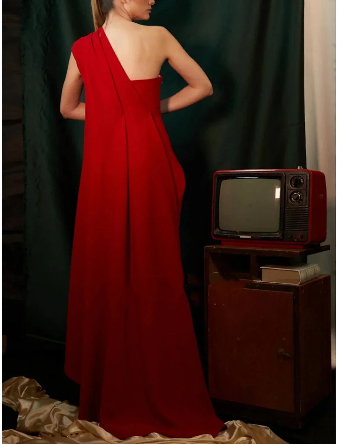 Gaun Merah Tanpa Tali, Tanpa Punggung, Satu Bahu, Lipit, Panjang Lantai, Berkualitas Tinggi, Dapat Disesuaikan, Vestidos Elegantes Para Mujer Para Una Boda Robe