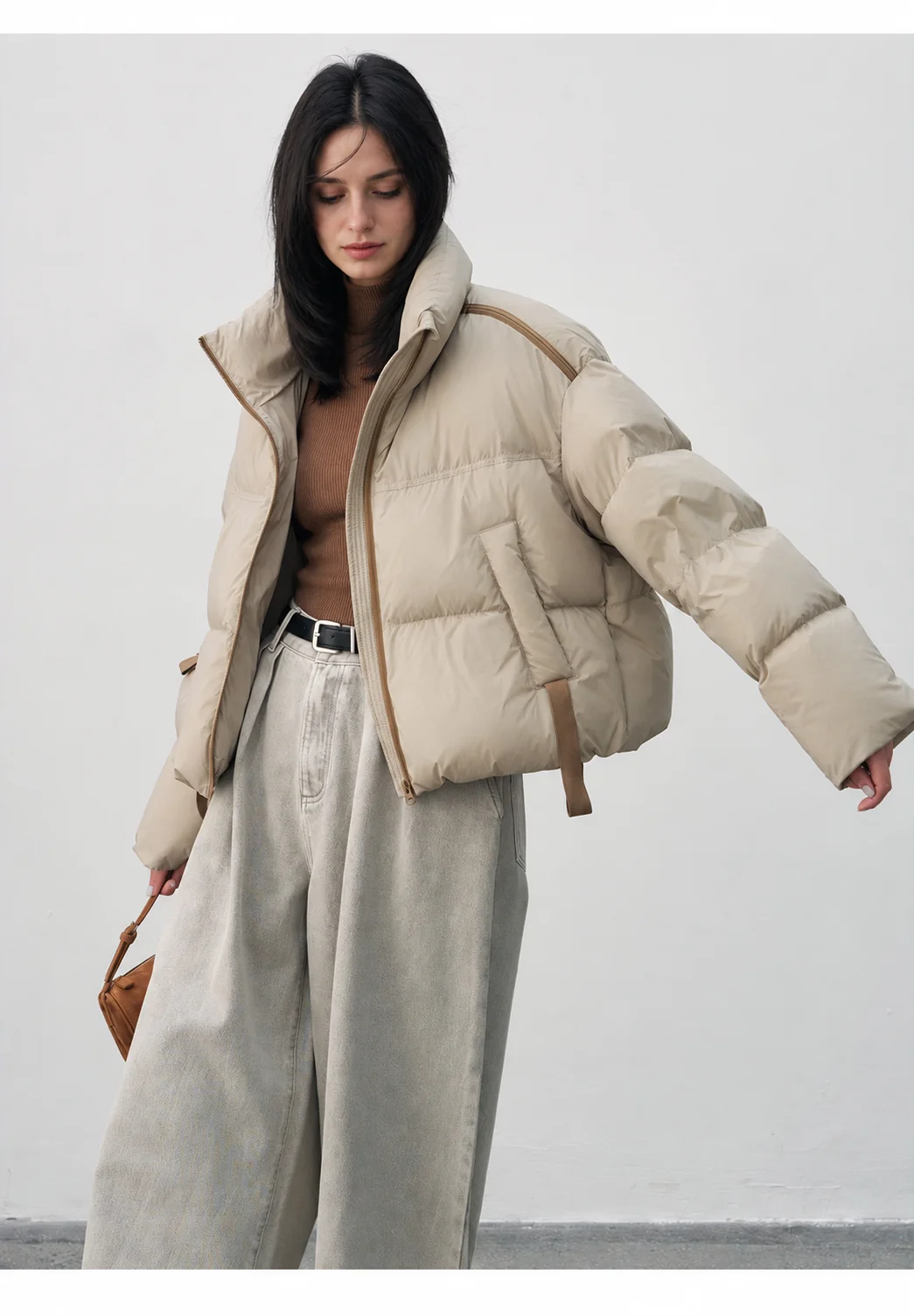 2026 Winter New Women White Duck Down Jacket, Short Stand Collar Loose Casual Warm Puffer Coat Ladies Outerwear