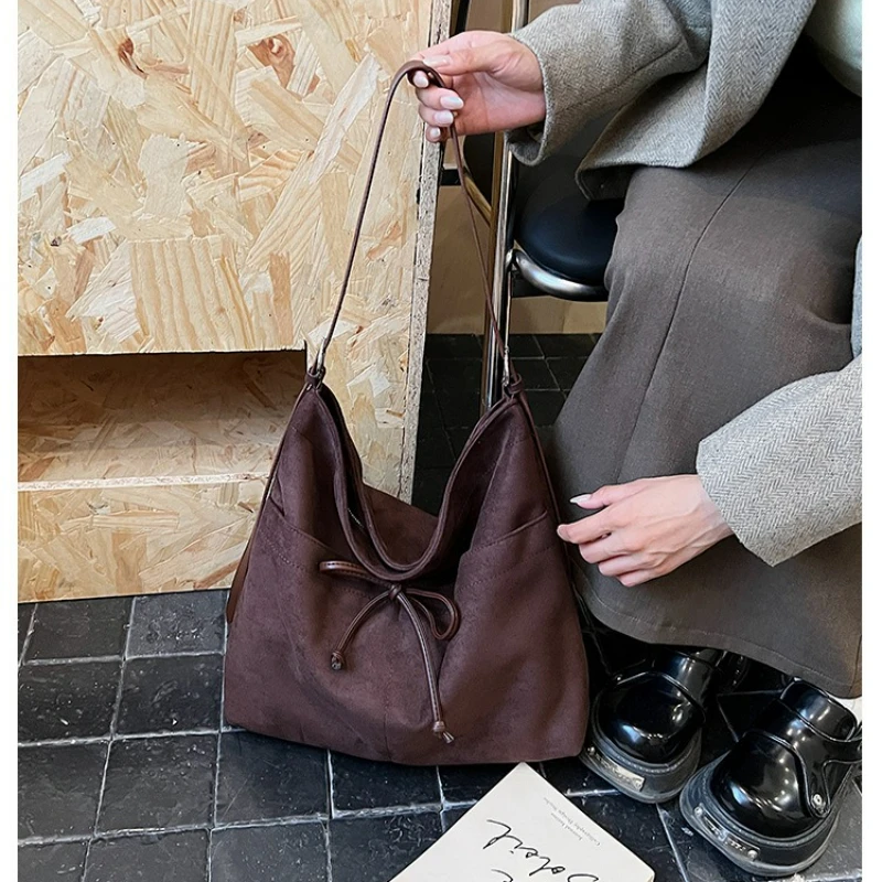 

New Vintage Large Capacity Tote Bag Women Leisure Wear That Goes Well Together Shoudler CrossBody Bag Replica Designer Bags