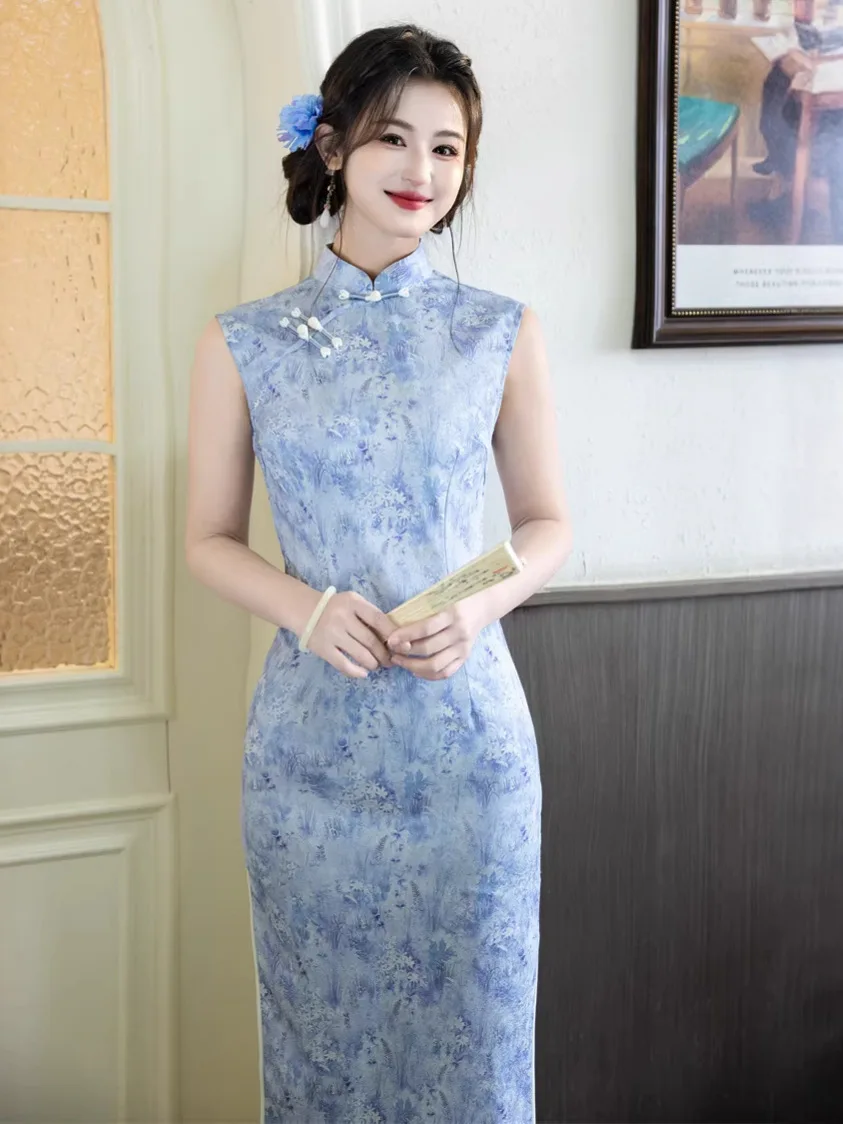 2026 Spring/Summer New Qipao Long Sleeveless New Chinese Style Ink Painting Standing Collar Women's Qipao