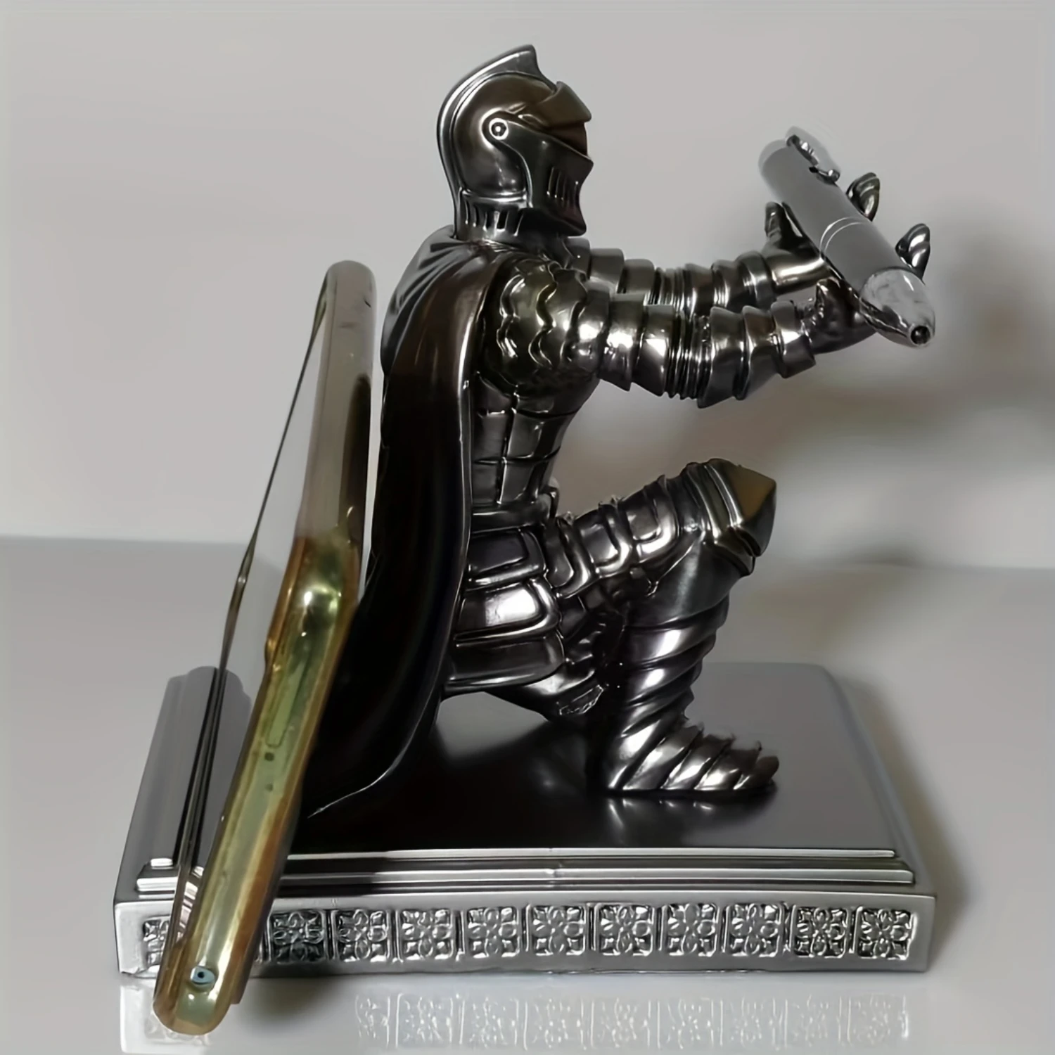 Chivalrous Knight Pen Holder & Phone Stand - Innovative Dual-Purpose Organizer - Durable ABS, Space-Saving Design - A Fun, Novel