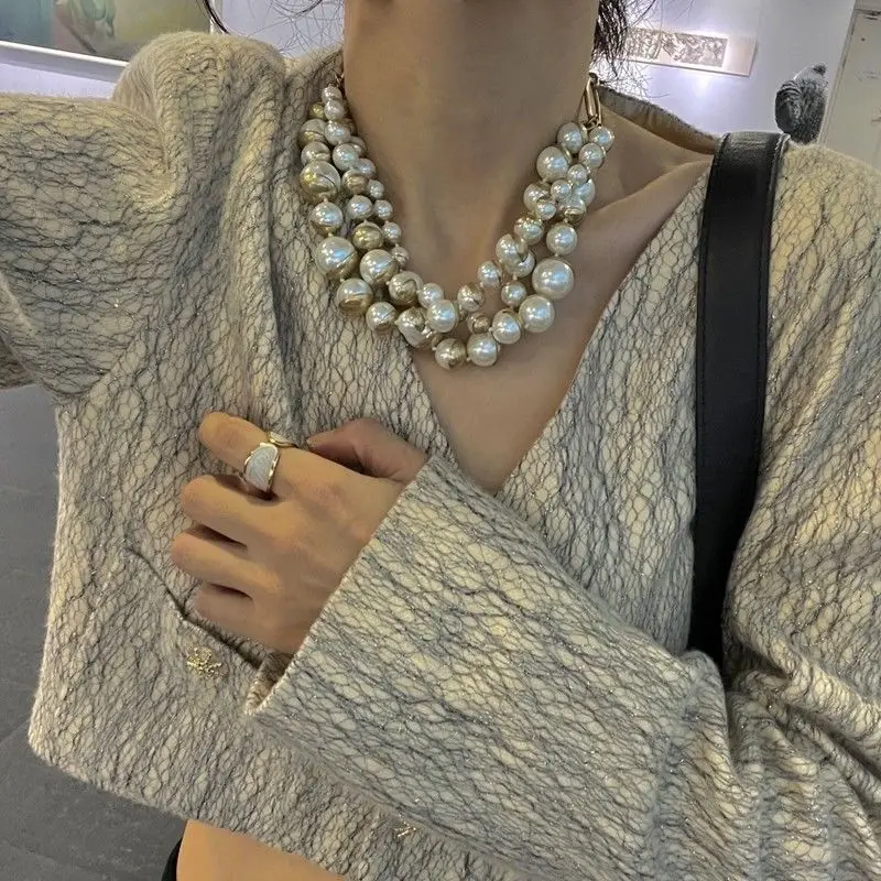 Retro French Manor Yimeng Multi-layer Palace Grape Pearl Necklace Clavicle Chain Sweater Chain
